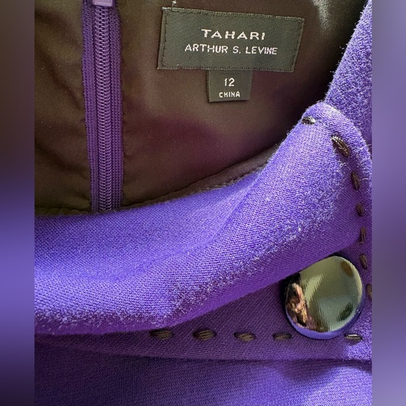 Tahari Arthur S. Levin Purple Sheath Dress w Collared Neckline & Belted Waist - Picture 2 of 12